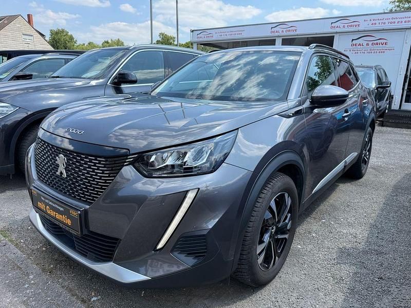 Grau Gebraucht 2021 Peugeot 2008 Allure SUV | 14.900 € (Guter Preis) - Bild 1/4