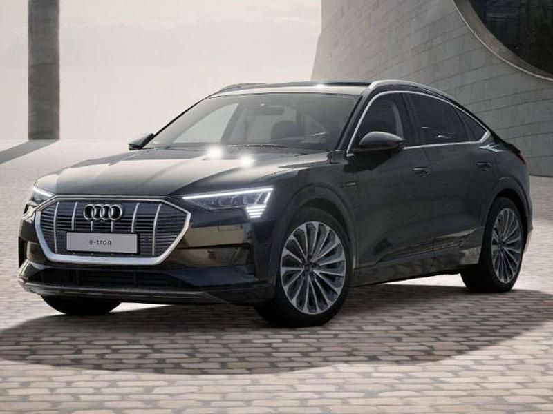 Gebraucht Audi e-tron Advanced Plus 300 kW (408 PS) 2023 Mythosschwarz metallic SUV