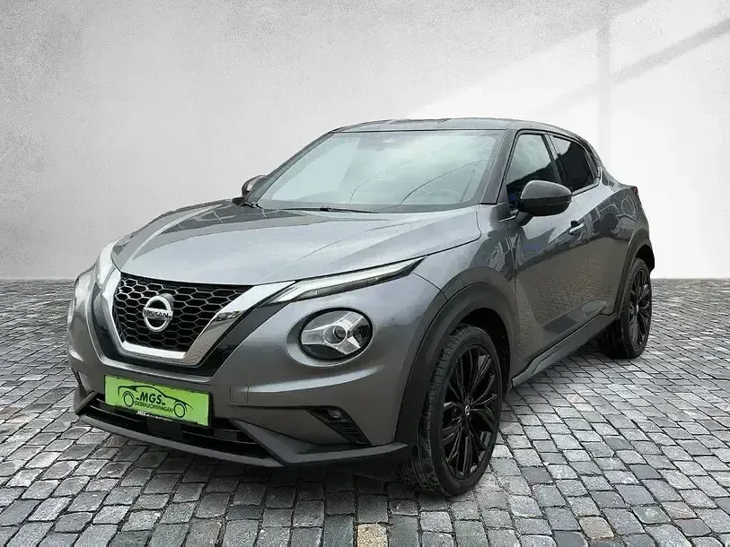 Gebraucht Nissan Juke Enigma 114 PS (83 kW) 2022 Dark grey / black metallic SUV