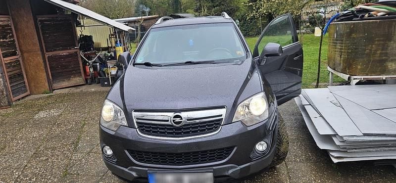 Second-hand Opel Antara 163 CP (119 kW) 2014 Negru SUV