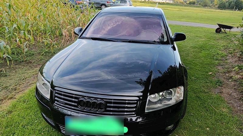 Gebraucht Audi A8 Ambiente 335 PS (246 kW) 2004 Schwarz Limousine