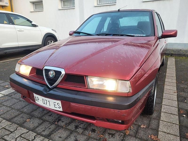 Gebraucht Alfa Romeo 155 140 PS (102 kW) 1997 Rot Limousine