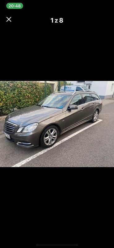 Beige Gebraucht 2011 Mercedes E300 Avantgarde Kombi | 7.100 € (Fairer Preis) - Bild 1/4