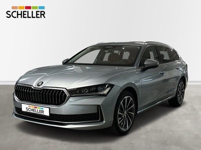 Silber Gebraucht 2024 Skoda Superb LAURIN & KLEMENT Kombi | 51.990 € - Bild 1/4
