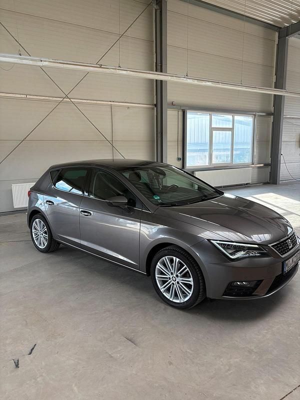 Usata Seat Leon 150 CV (110 kW) 2017 Argento Berlina