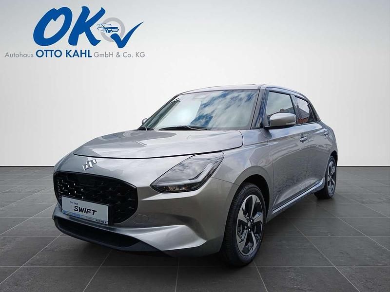 Neu Suzuki Swift Comfort+ 83 PS (61 kW) 2025 Premium silver Kleinwagen