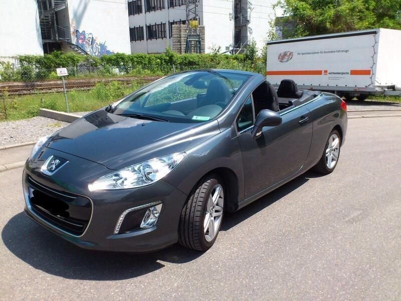 Grau Gebraucht 2012 Peugeot 308 CC Active Cabrio | 3.800 € (Guter Preis) - Bild 1/4