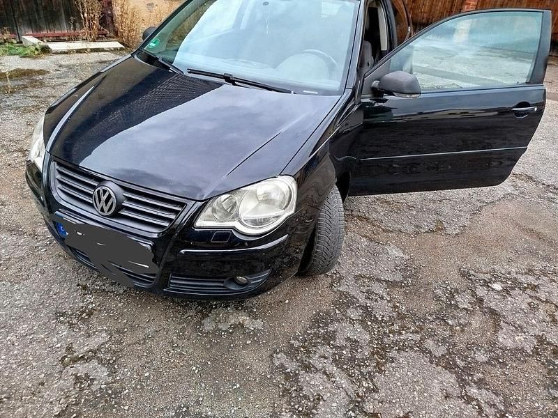 Schwarz Gebraucht 2008 VW Polo United Limousine | 1.300 € (Guter Preis) - Bild 1/4