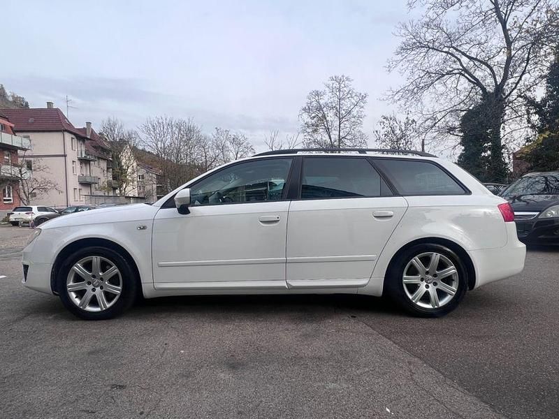 Gebraucht Seat Exeo Sport 200 PS (147 kW) 2011 Weiß Limousine