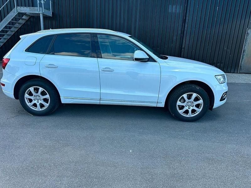Gebraucht Audi Q5 Sport 245 PS (180 kW) 2015 Weiß SUV