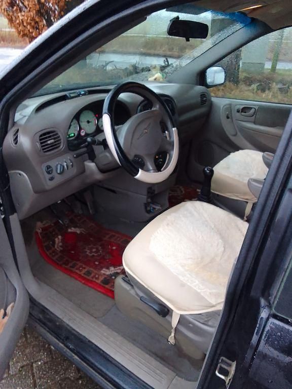 Gebraucht Chrysler Voyager 143 PS (105 kW) 2003 Schwarz Van / Kleinbus