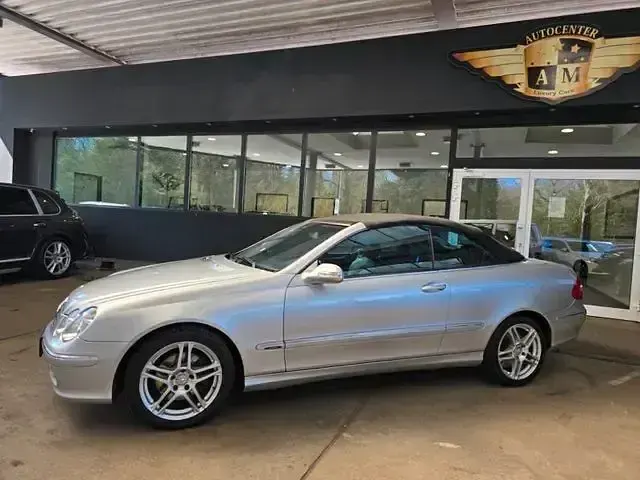 Gebraucht Mercedes CLK200 Avantgarde 163 PS (119 kW) 2004 Brillantsilber  metalliclack (metallic) Cabrio