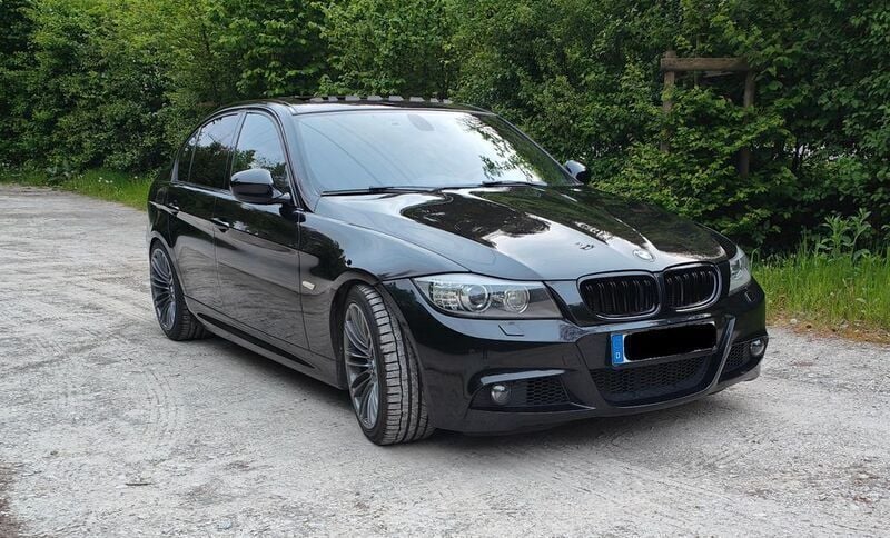 Schwarz Gebraucht 2011 BMW 335 Performance Limousine | 17.000 € (Superpreis) - Bild 1/4