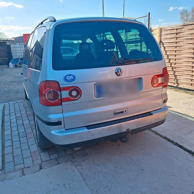 Gebraucht VW Sharan 115 PS (84 kW) 2004 Silber Van / Kleinbus