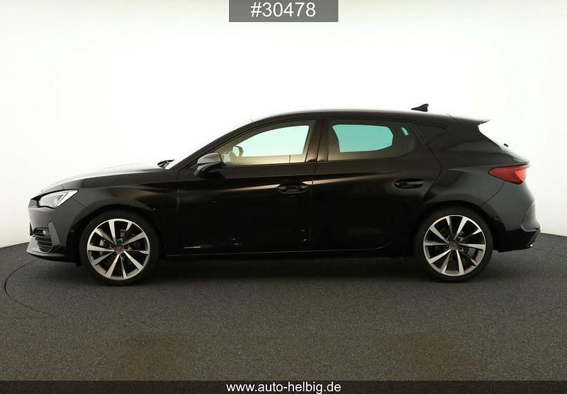 Gebraucht Cupra Leon 150 PS (110 kW) 2023 Mitternachtsschwarz metallic Limousine