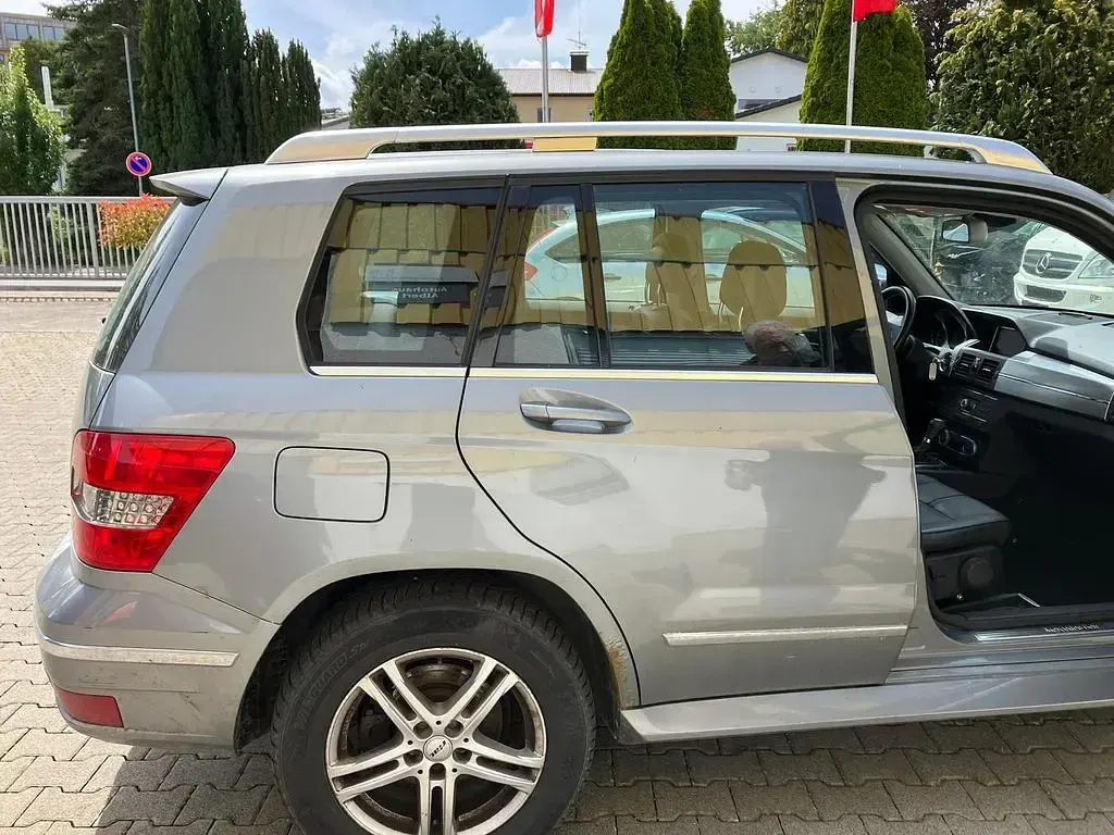 Gebraucht Mercedes GLK350 231 PS (169 kW) 2009 Grau SUV