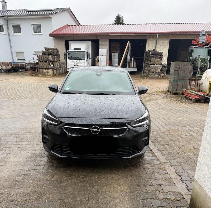 Gebraucht Opel Corsa-e Ultimate 100 kW (136 PS) 2021 Schwarz Kleinwagen