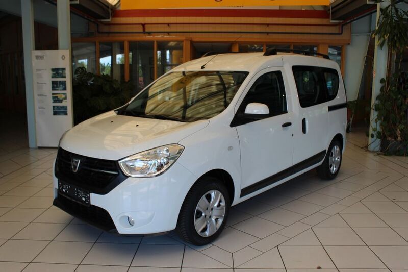 Gebraucht Dacia Dokker Comfort 102 PS (75 kW) 2018 Weiß Van / Kleinbus