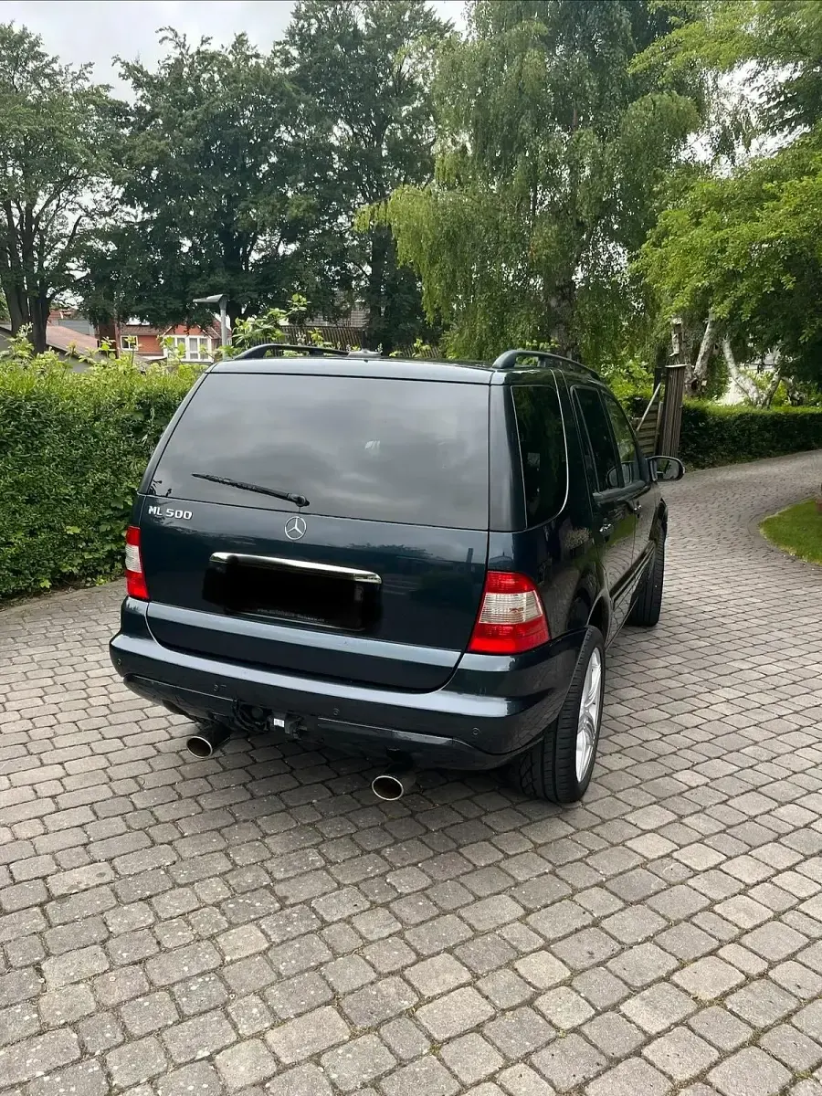 Gebraucht Mercedes ML500 293 PS (215 kW) 2003 Schwarz SUV