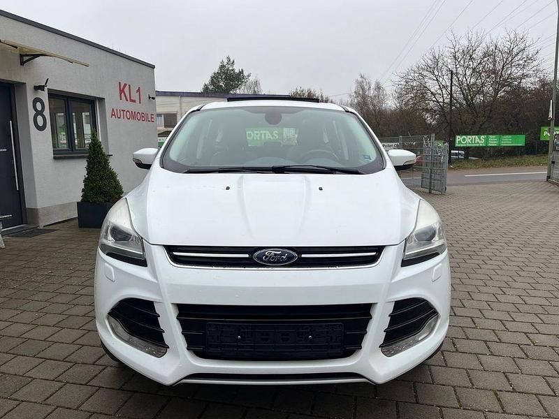 Gebraucht Ford Kuga Titanium 163 PS (119 kW) 2014 Weiß SUV