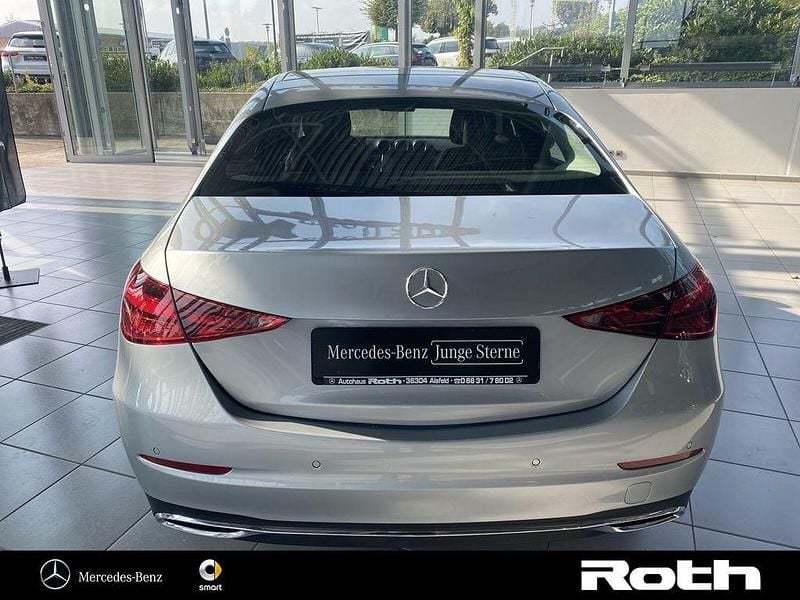Gebraucht Mercedes C300 Avantgarde 258 PS (189 kW) 2023 Silber Limousine