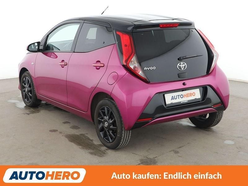 Gebraucht Toyota Aygo X-cite 72 PS (52 kW) 2018 Rot Kleinwagen