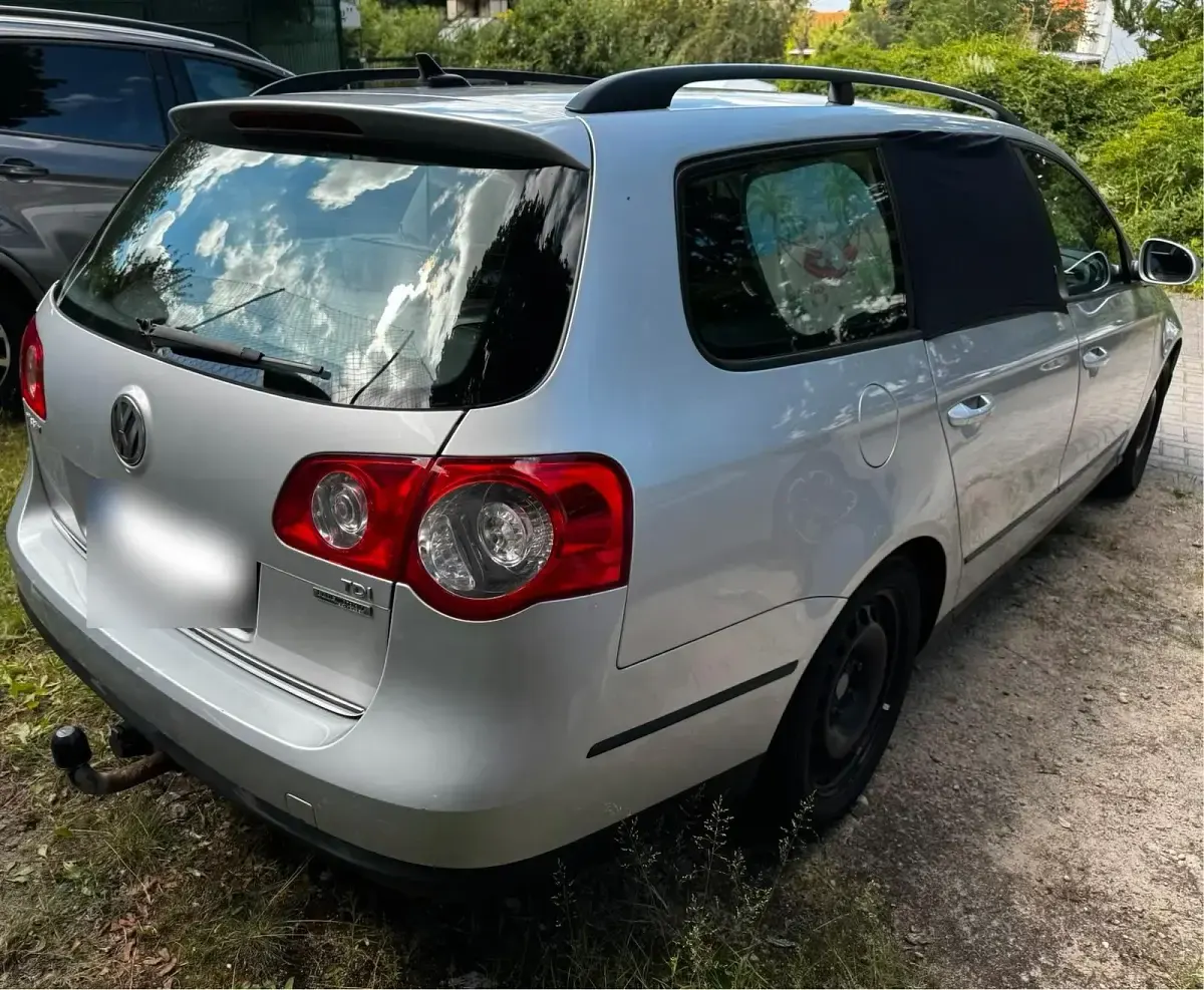 Gebraucht VW Passat 105 PS (77 kW) 2010 Silber Kombi
