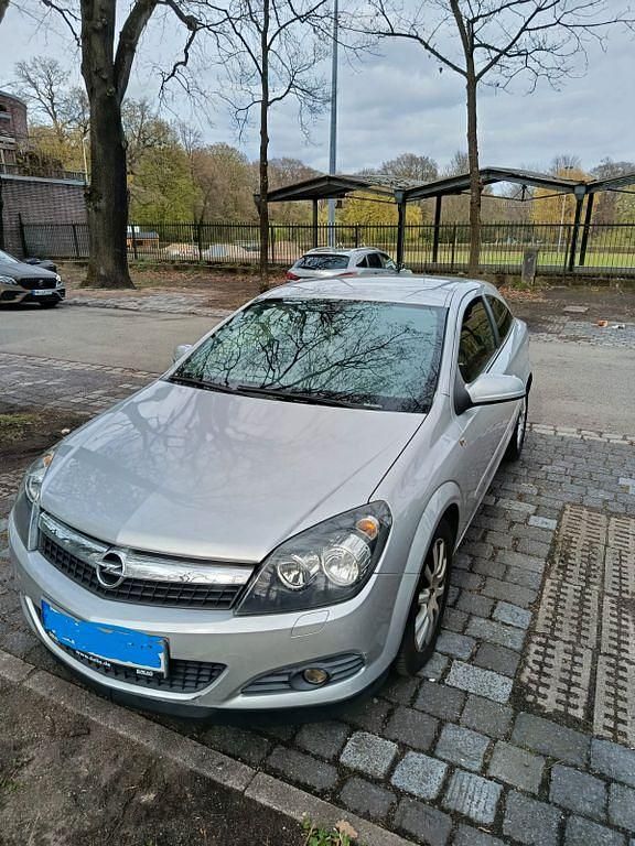 Gebraucht Opel Astra GTC 90 PS (66 kW) 2009 Grau Limousine