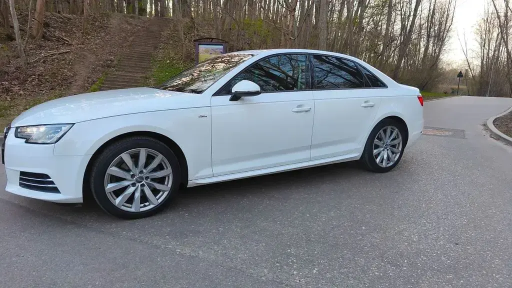 Gebraucht Audi A4 190 PS (139 kW) 2017 Weiß Limousine