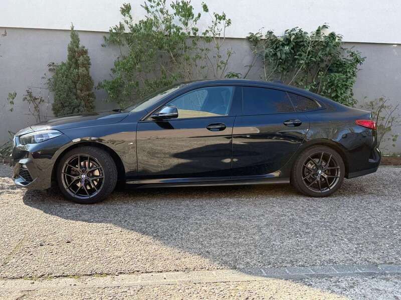Schwarz Gebraucht 2020 BMW 218 M Sport Limousine | 22.490 € (Fairer Preis) - Bild 1/4