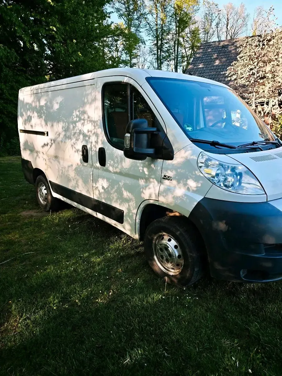 Gebraucht Fiat Ducato 101 PS (74 kW) 2011 Weiß Van