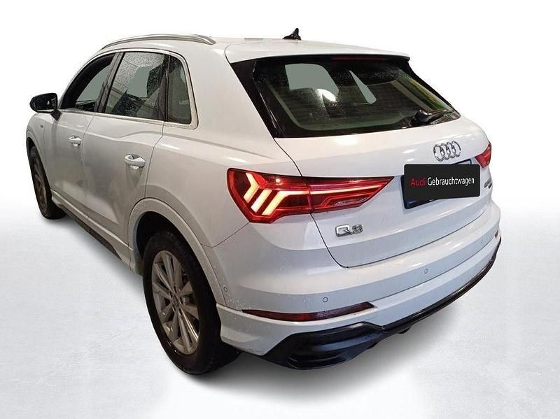 Gebraucht Audi Q3 Ambiente 190 PS (139 kW) 2019 Gletscherweiß metallic SUV