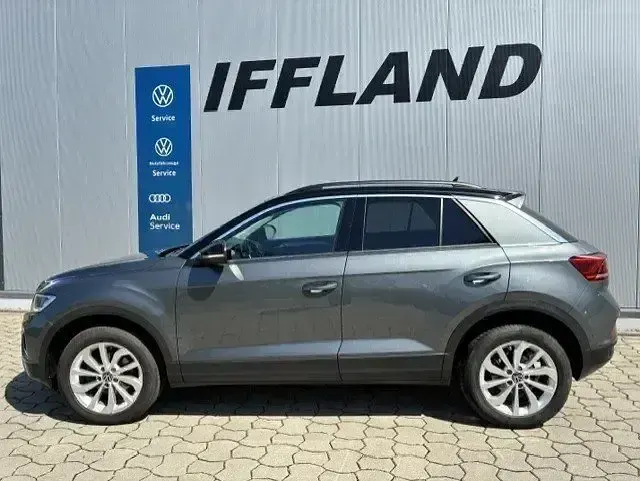 Gebraucht VW T-Roc Life 150 PS (110 kW) 2022 Indiumgrau metallic SUV