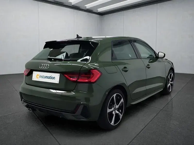 Gebraucht Audi A1 Sportback 207 PS (152 kW) 2025 Grün Kleinwagen