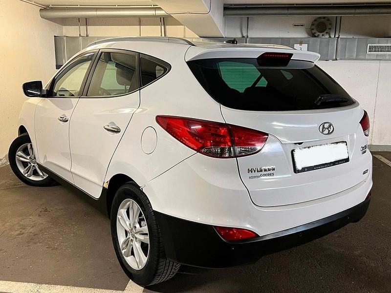 Gebraucht Hyundai ix35 184 PS (135 kW) 2013 Weiß SUV