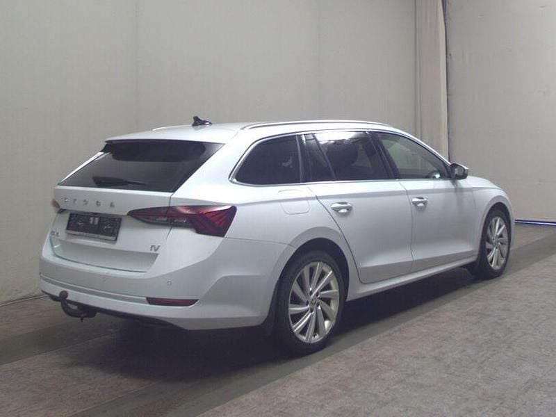 Gebraucht Skoda Octavia 204 PS (150 kW) 2021 Weiss