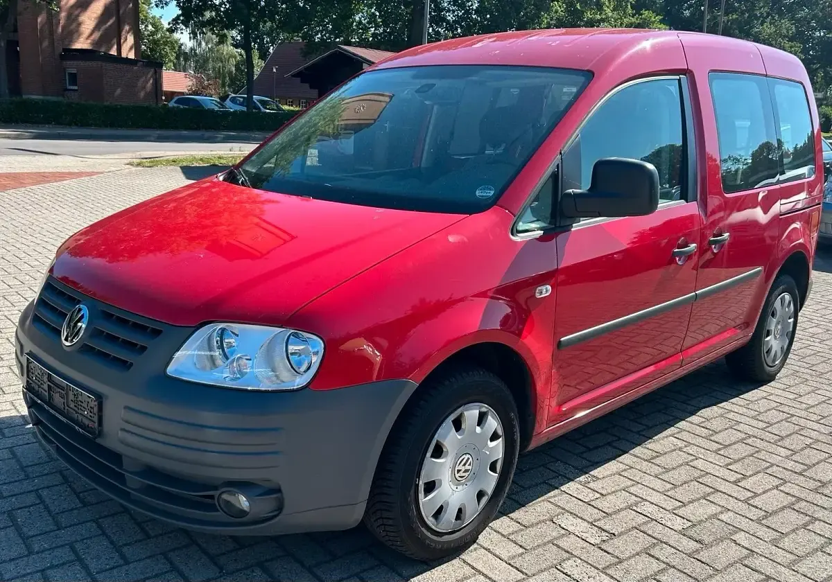 Gebraucht VW Caddy Life 75 PS (55 kW) 2009 Rot Van / Kleinbus