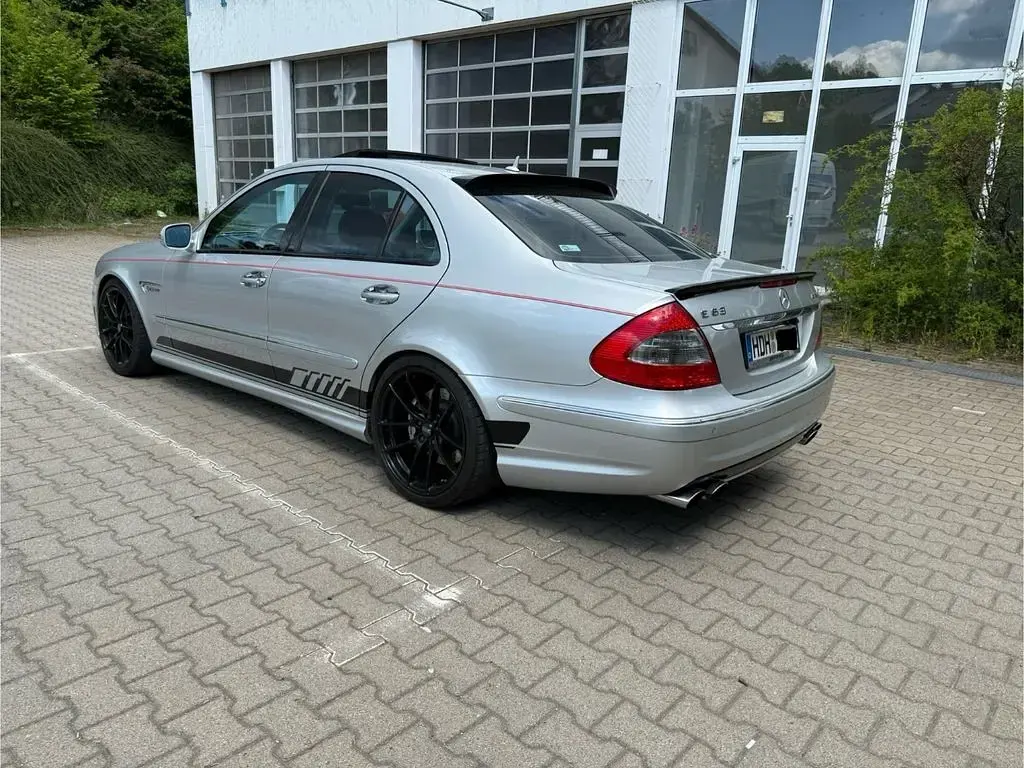 Gebraucht Mercedes E63 AMG AMG 514 PS (378 kW) 2007 Silber Limousine