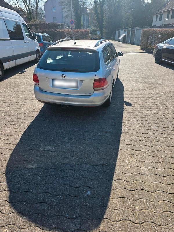 Gebraucht VW Golf V 105 PS (77 kW) 2007 Silber Kombi