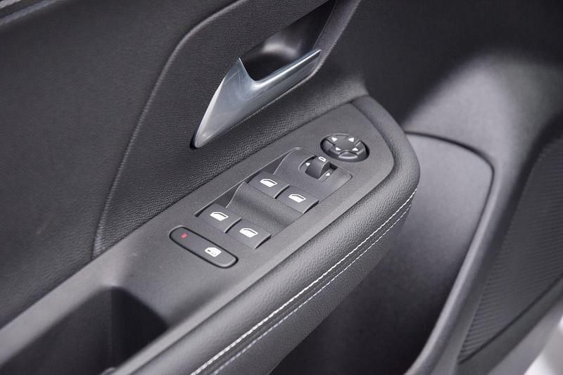 Neu Opel Mokka 145 PS (106 kW) 2025 Weiß SUV