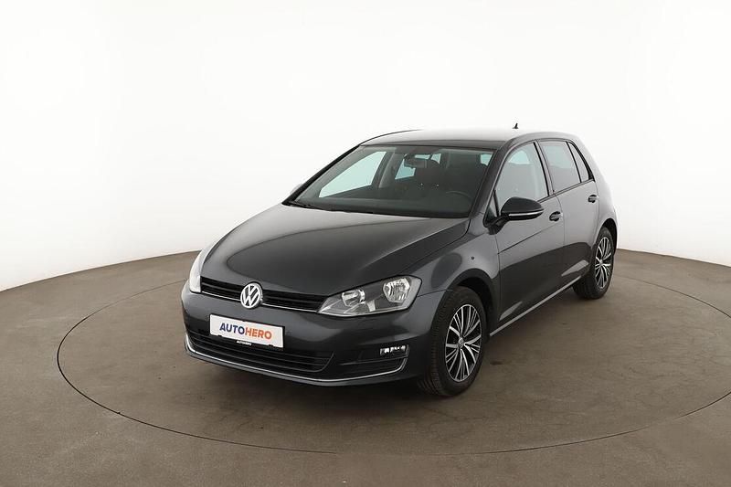 Gebraucht VW Golf VII Comfortline 2016 Schwarz Limousine