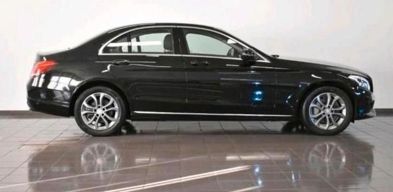 Schwarz Gebraucht 2015 Mercedes C250 Limousine | 16.500 € (Guter Preis) - Bild 1/4