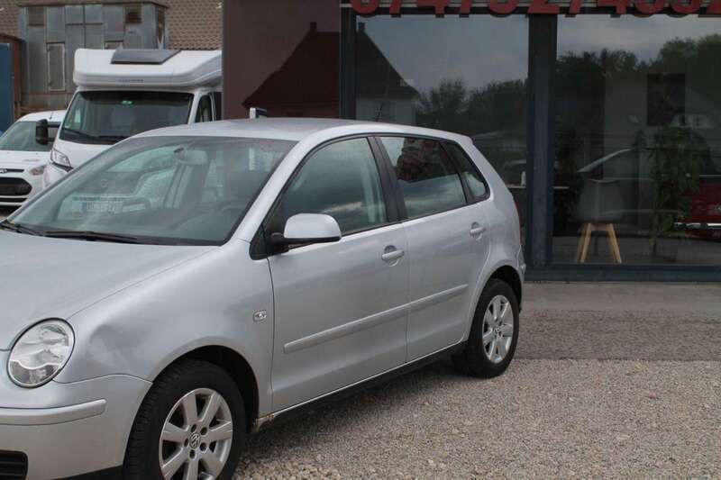 Gebraucht VW Polo Cricket 75 PS (55 kW) 2004 Silber Kleinwagen