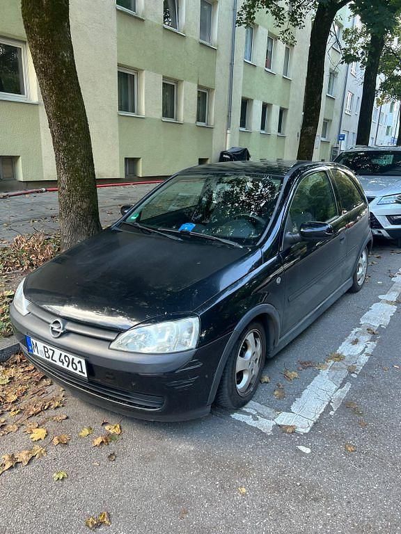 Schwarz Gebraucht 2002 Opel Corsa Elegance Limousine | 1.200 € (Guter Preis) - Bild 1/4