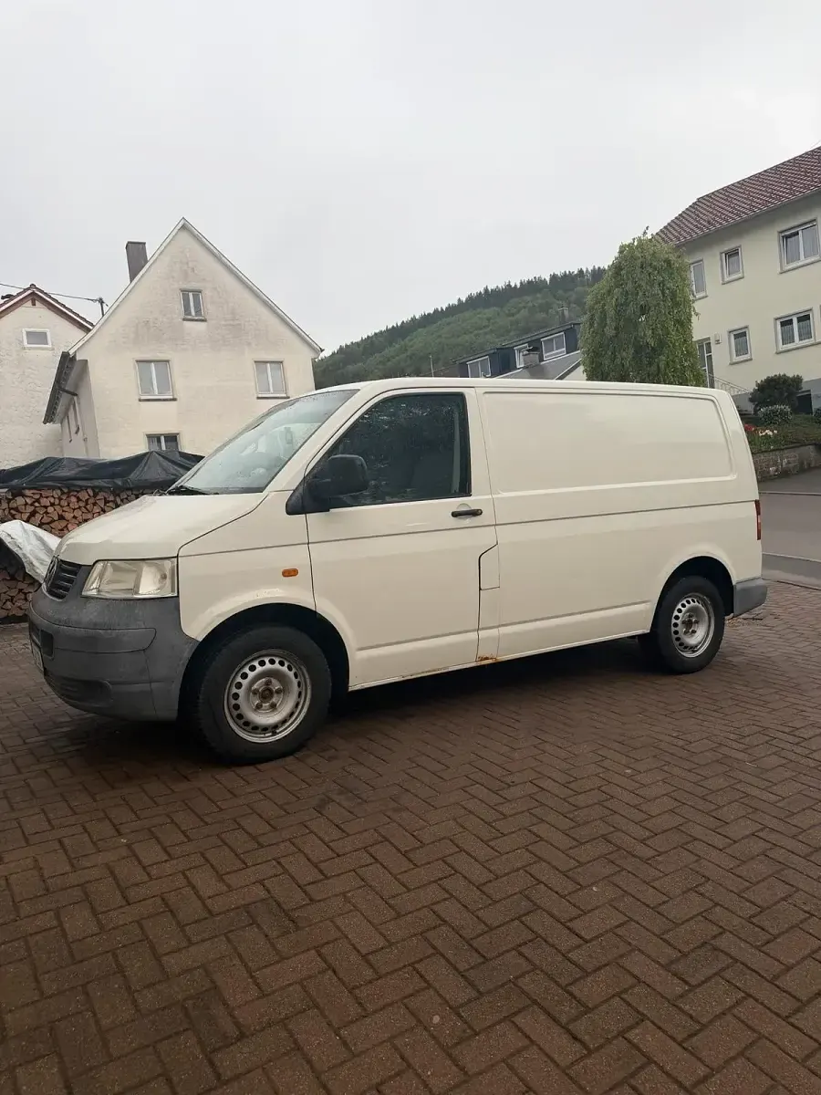 Gebraucht VW Transporter 84 PS (61 kW) 2006 Weiß Van