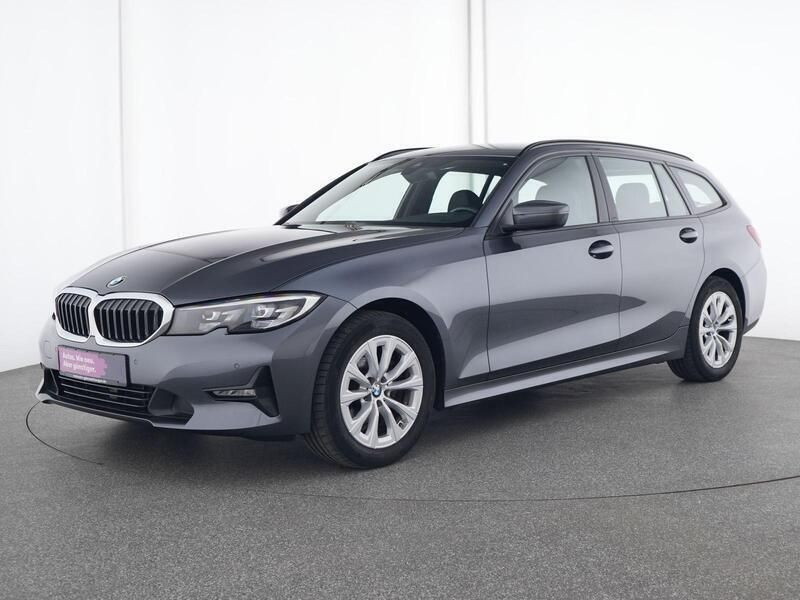 Mineralgrau Gebraucht 2022 BMW 318 Advantage Limousine | 26.211 € (Fairer Preis) - Bild 1/4