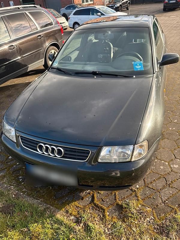 Gebraucht Audi A3 101 PS (74 kW) 1998 Schwarz Kleinwagen