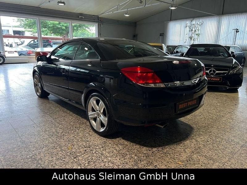 Gebraucht Opel Astra Cabriolet 140 PS (102 kW) 2009 Schwarz Cabrio