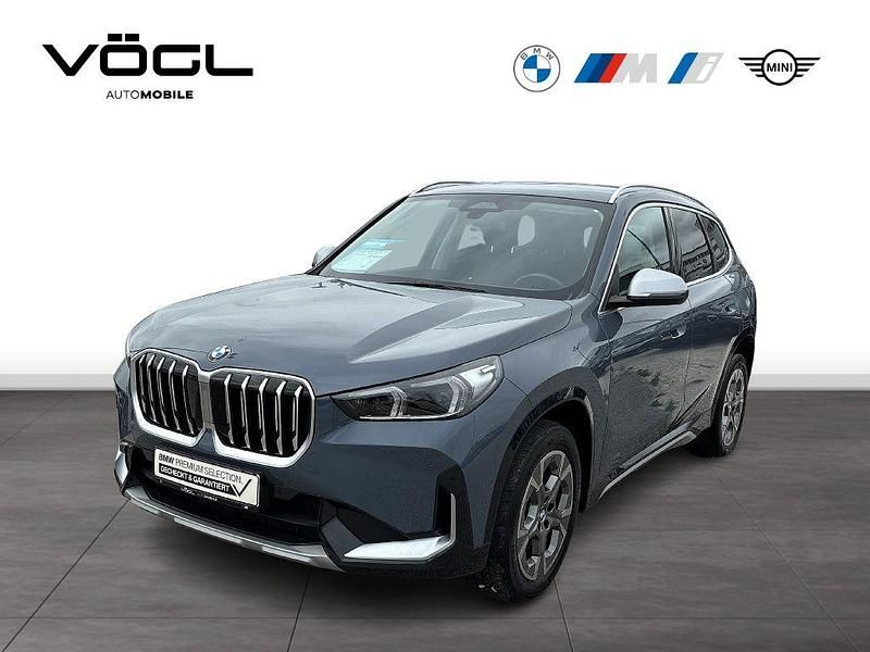 Grau Gebraucht 2023 BMW X1 Efficient Dynamics SUV | 41.570 € (Fairer Preis) - Bild 1/4