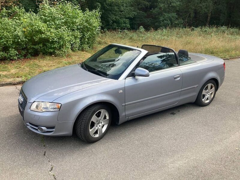 Silber Gebraucht 2006 Audi A4 Cabriolet Sport Cabrio | 5.999 € - Bild 1/4